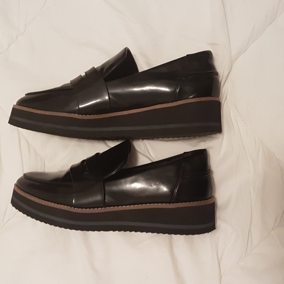 Design Lab Loafers - Picture 3 of 7